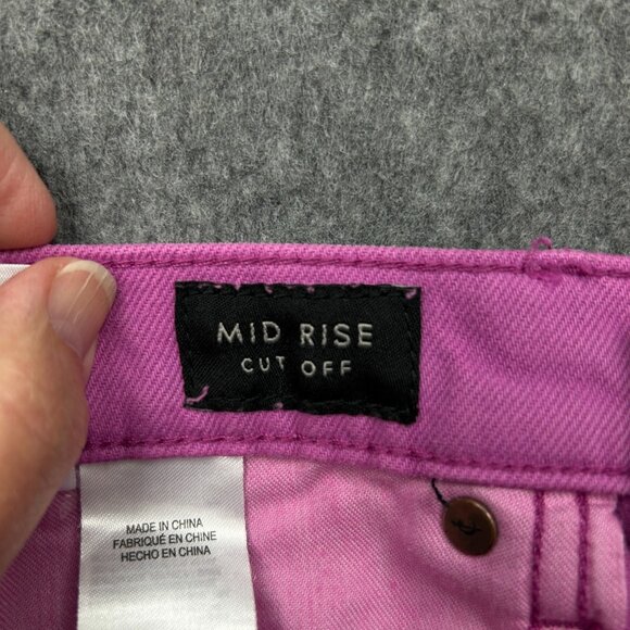 Lucky Brand Mid Rise Cut Off Shorts Women's Size 6 / 28 Radiant Orchid Fray NWT - Picture 4 of 14